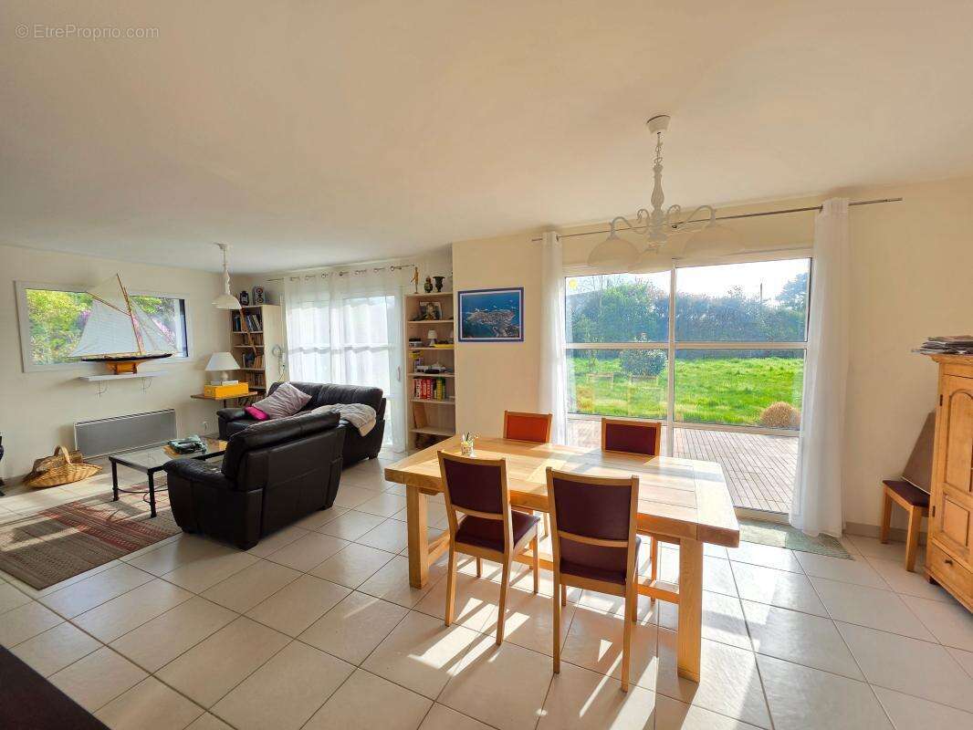 Maison à PLEUMEUR-BODOU