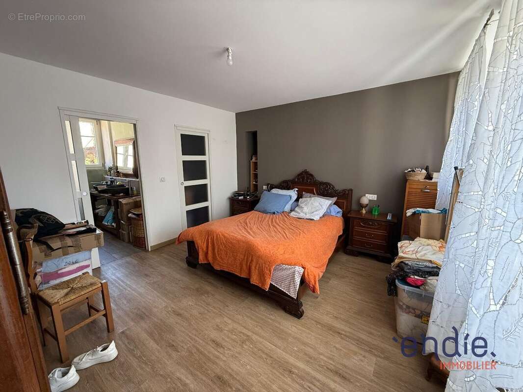 Longere type f8 rehabilitee avec grange et jardin! - photo 10