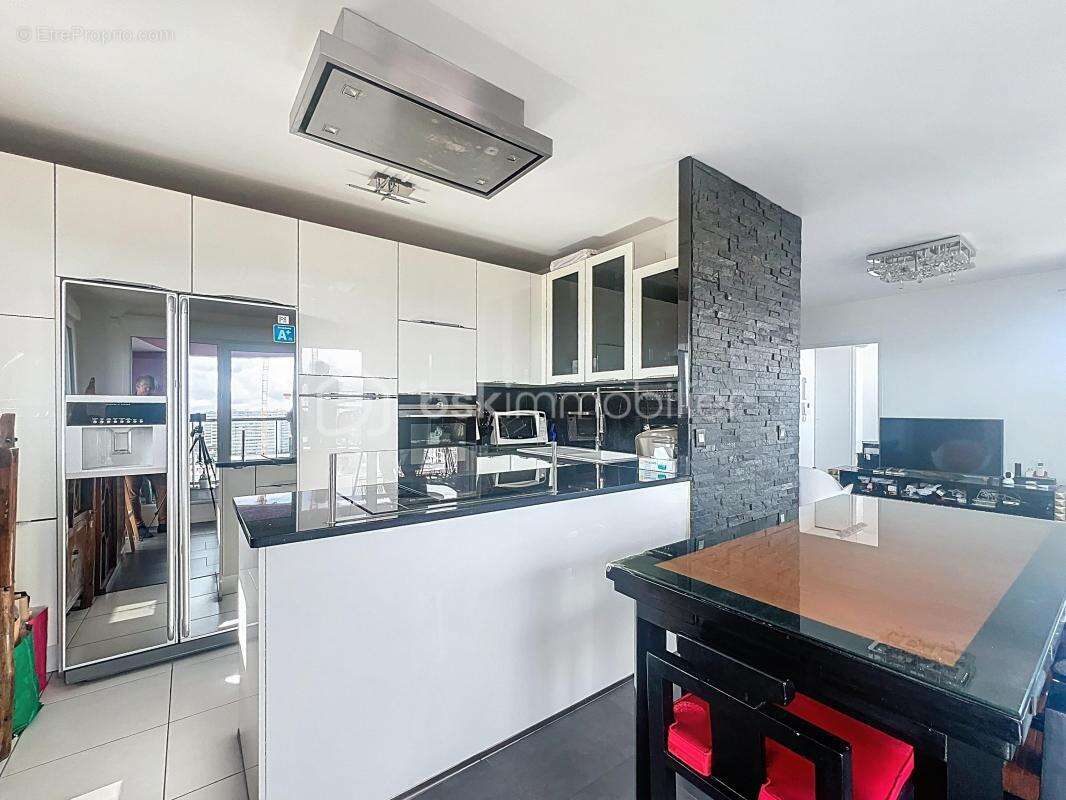 Appartement à IVRY-SUR-SEINE