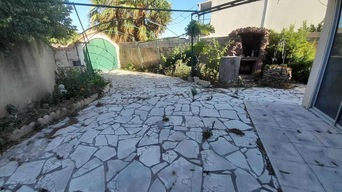 A vendre : Villa T5 AGDE - photo 6