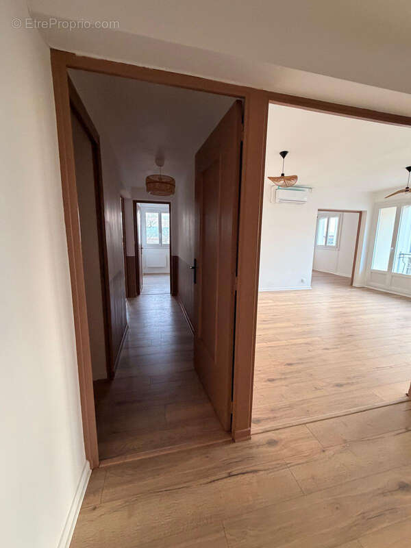 Appartement à GUILHERAND-GRANGES