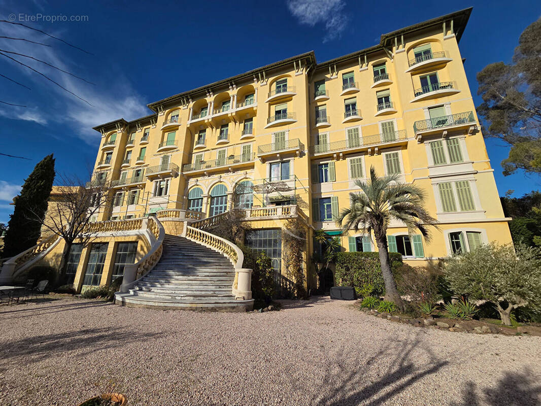 Appartement à FREJUS