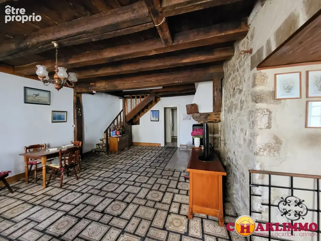 Maison 5 pièces 126 m² à vendre à Brigueuil (16420) - photo 2
