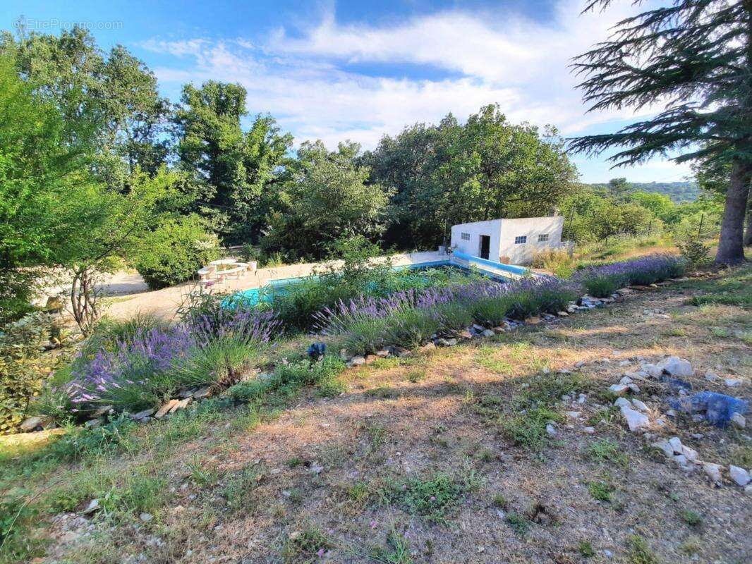 Maison à GINASSERVIS