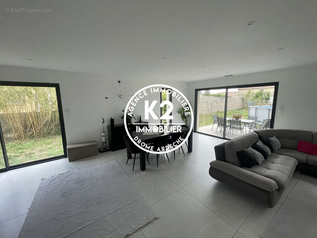 Maison à PIERRELATTE