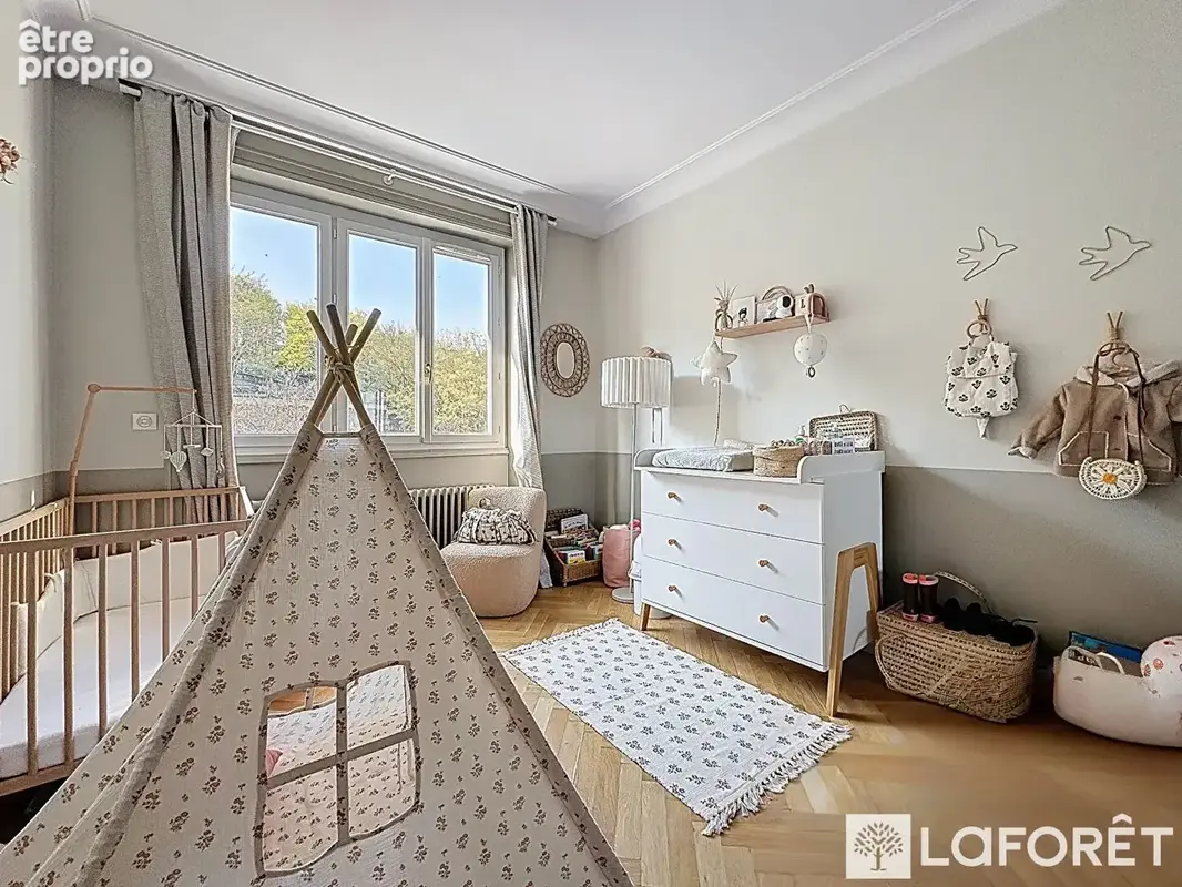 Rare!  Appartement T4 -104.72 m2 dernier étage terrasse - photo 8