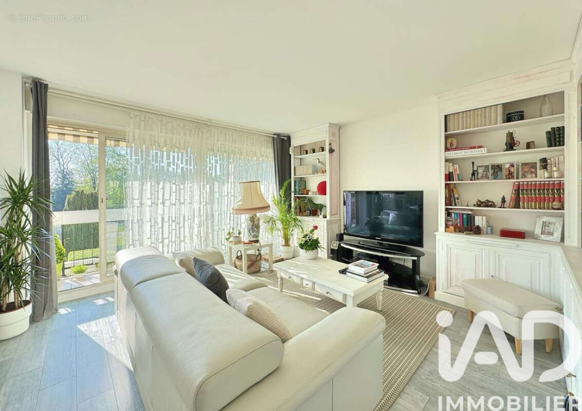 Photo 1 - Appartement à CHILLY-MAZARIN