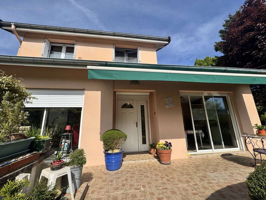 Maison à CUISEAUX