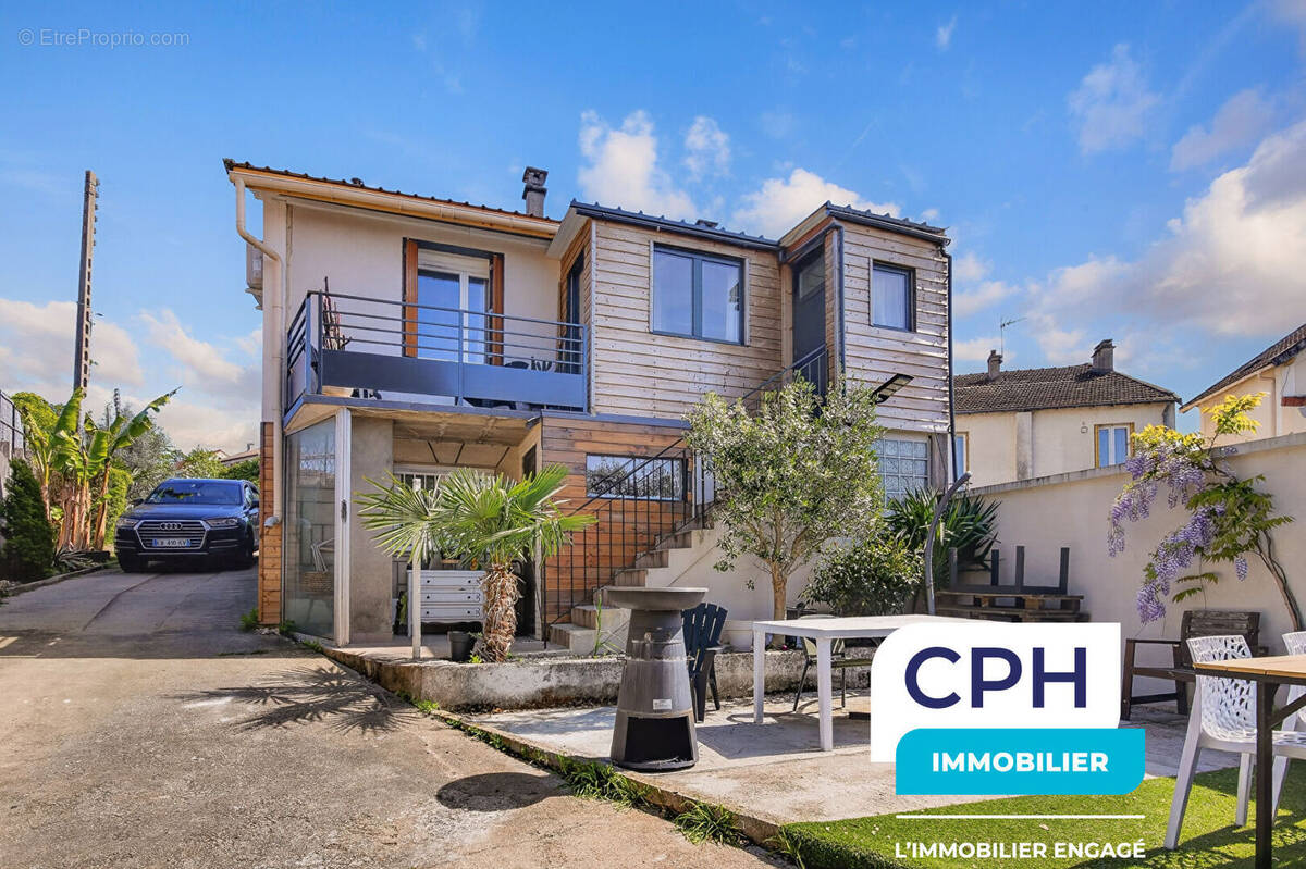 Maison à CLICHY-SOUS-BOIS