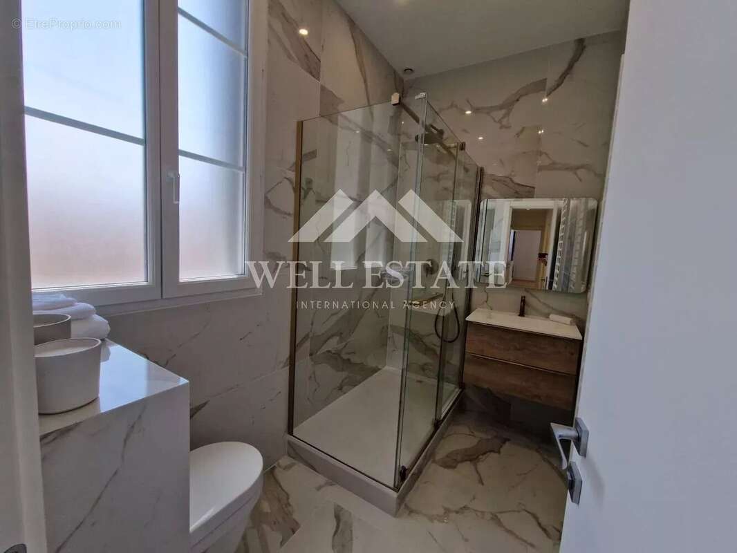 Appartement à BEAULIEU-SUR-MER