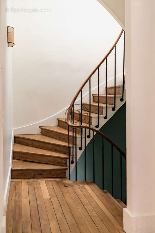 Maison à FONTAINEBLEAU