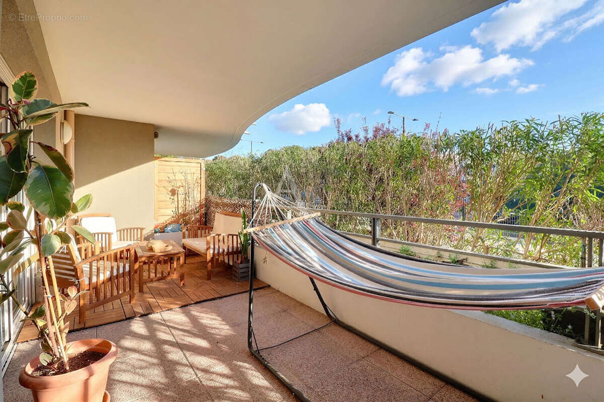 Appartement à MARSEILLE-12E