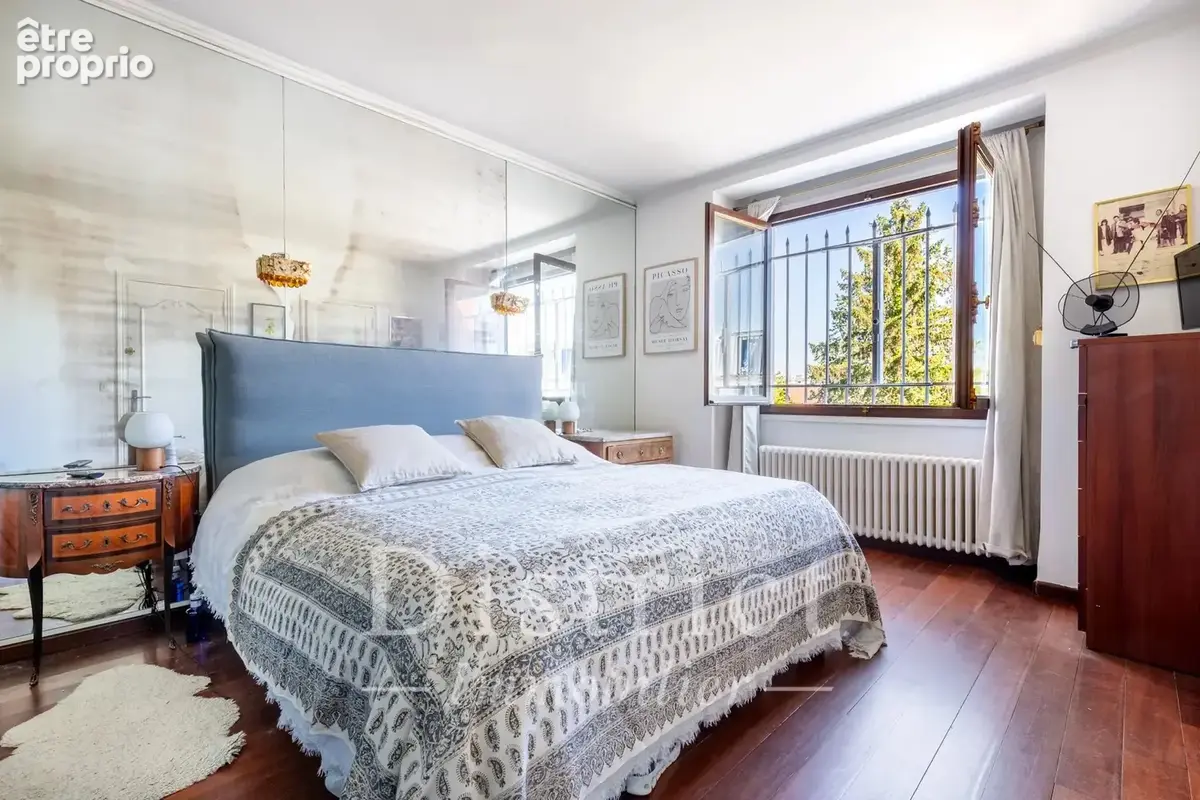 Belle propriété sur les bords de Marne. Maison de 432 m² sur 917 m² de terrain. - photo 15