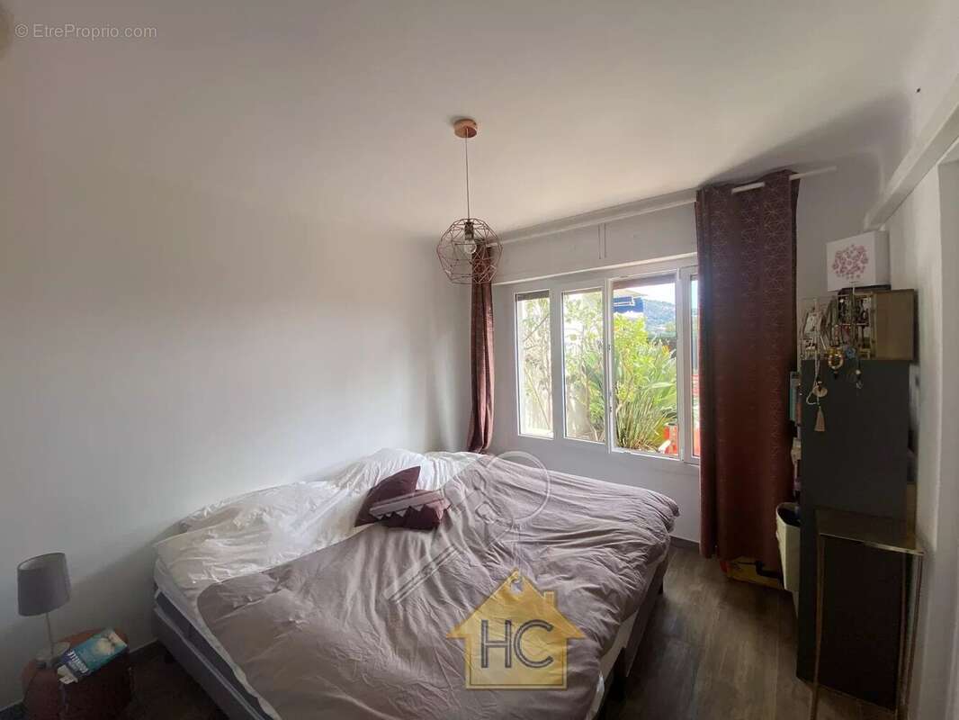 Appartement à LE CANNET