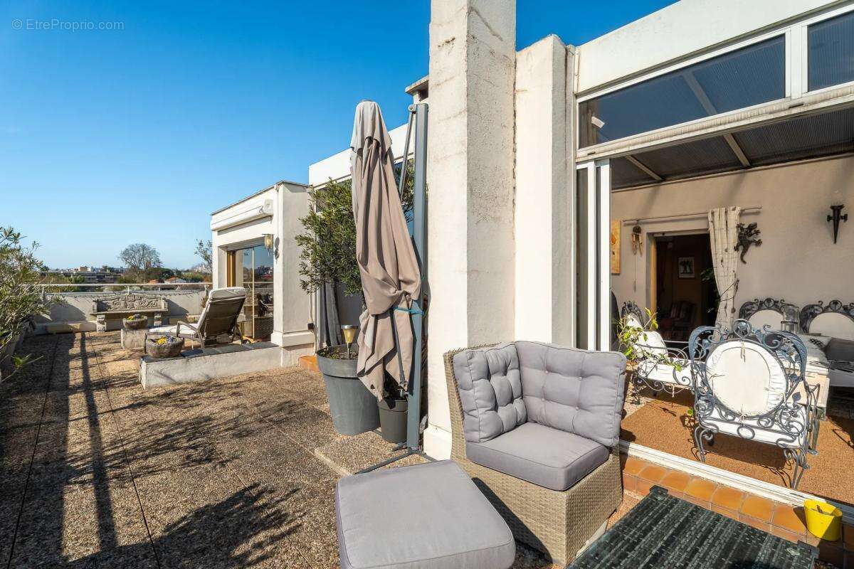 Appartement à BORDEAUX