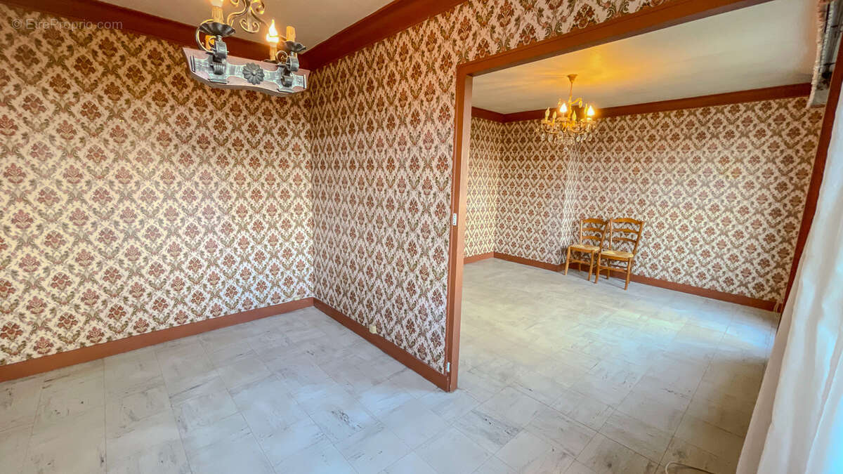 Appartement à HOUILLES