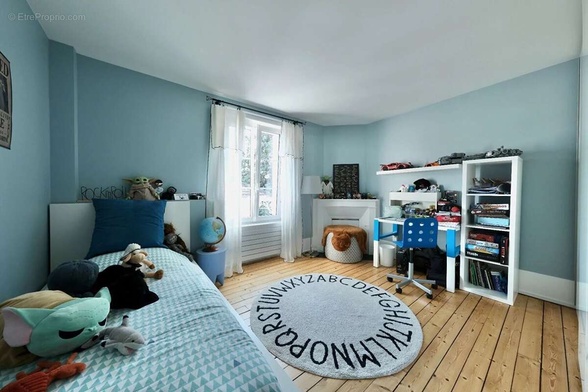 Maison à MONTMORENCY