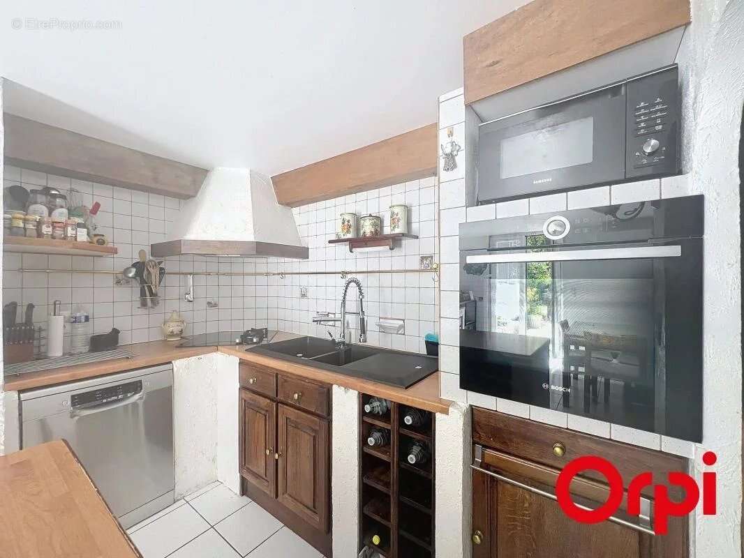 Appartement à ROQUEBRUNE-CAP-MARTIN