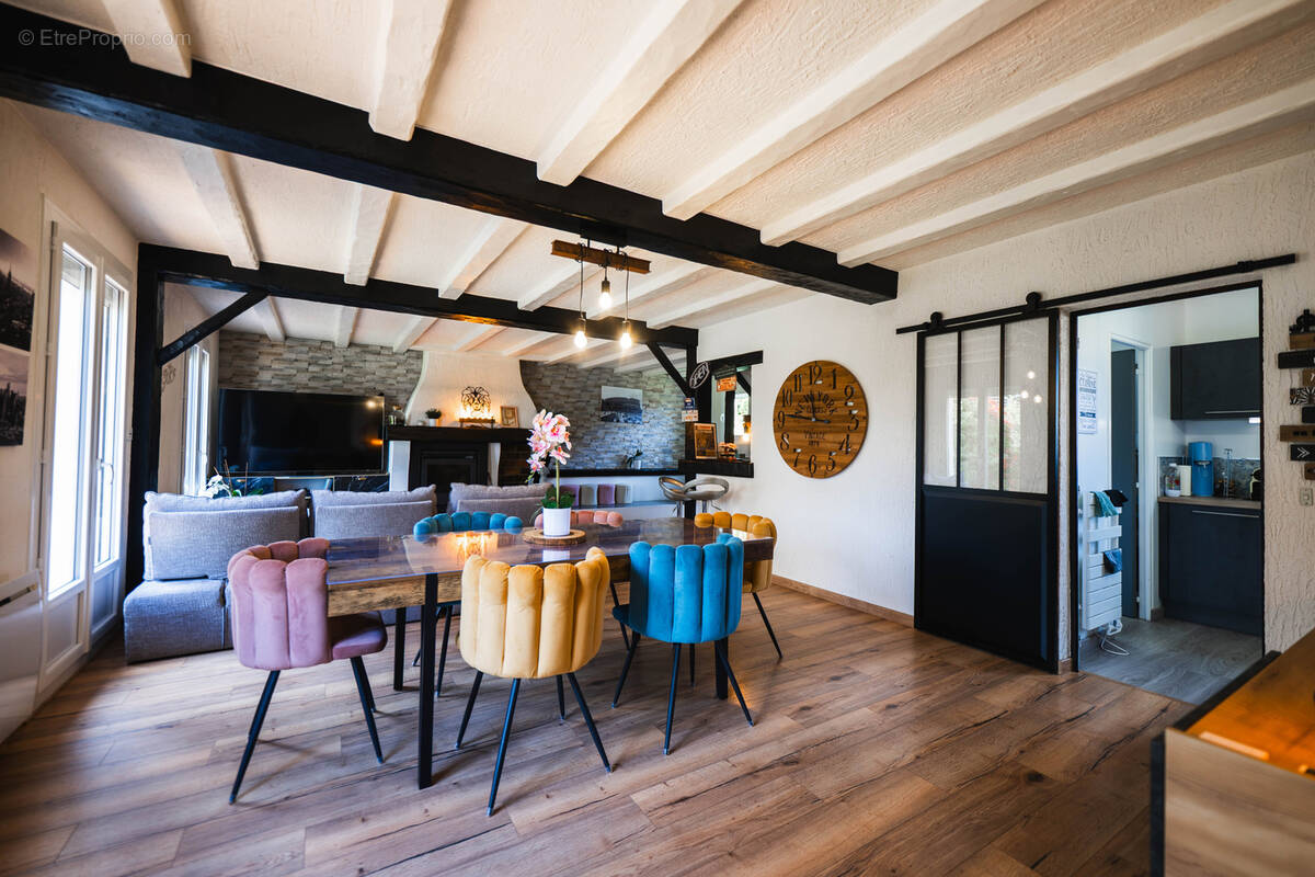 Maison à GRISY-SUISNES