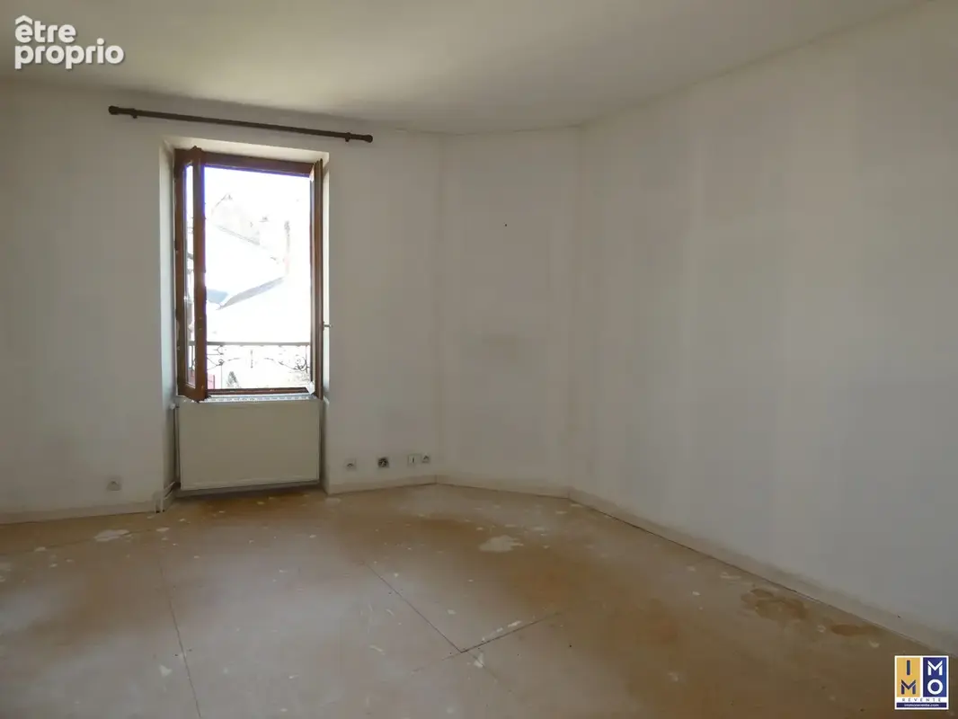 Maison 4 pièces 109 m² à vendre à Les Aix-D'angillon (18220) - photo 7