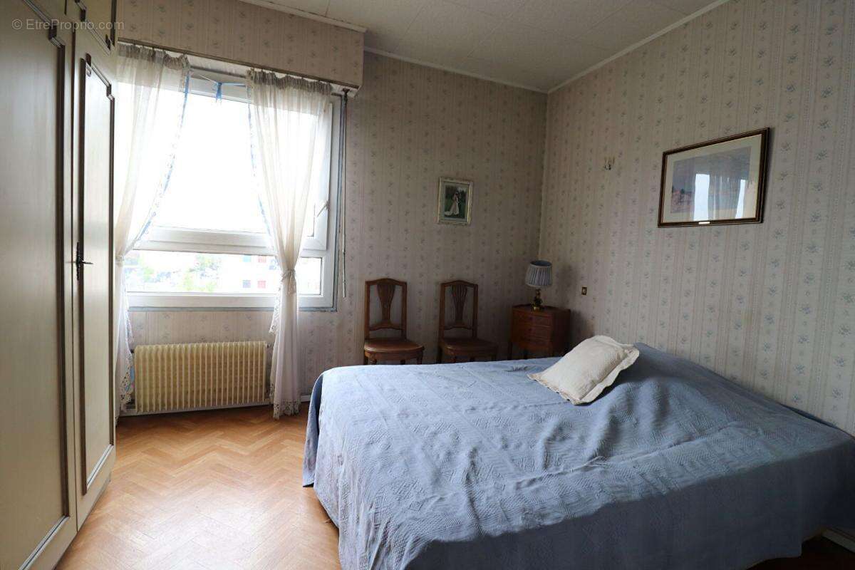 Appartement à VIRY-CHATILLON