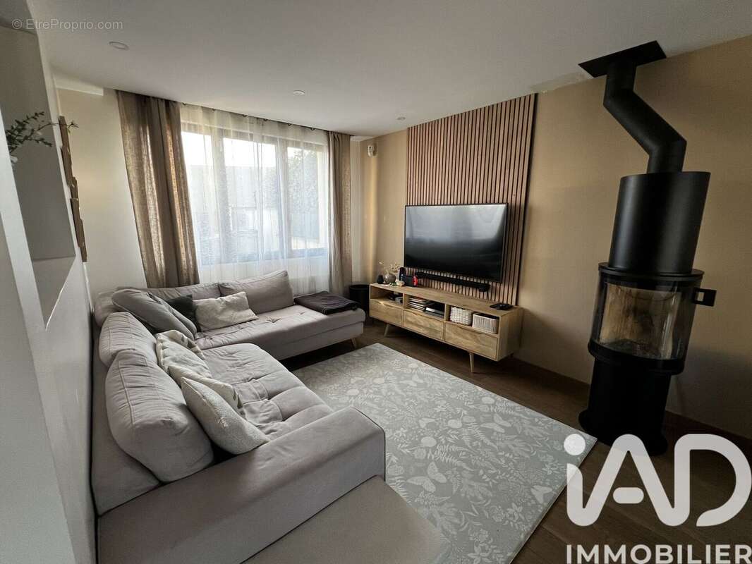Photo 2 - Maison à MORANGIS