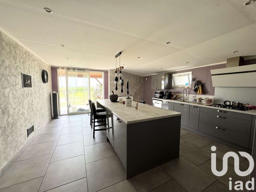 Photo 5 - Maison à GUIMPS