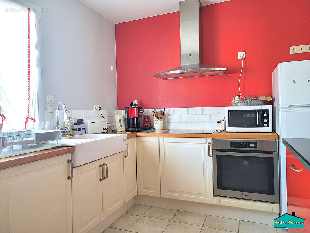 MACHECOUL SAINT MEME Maison plain-pied 2 chambres - photo 4