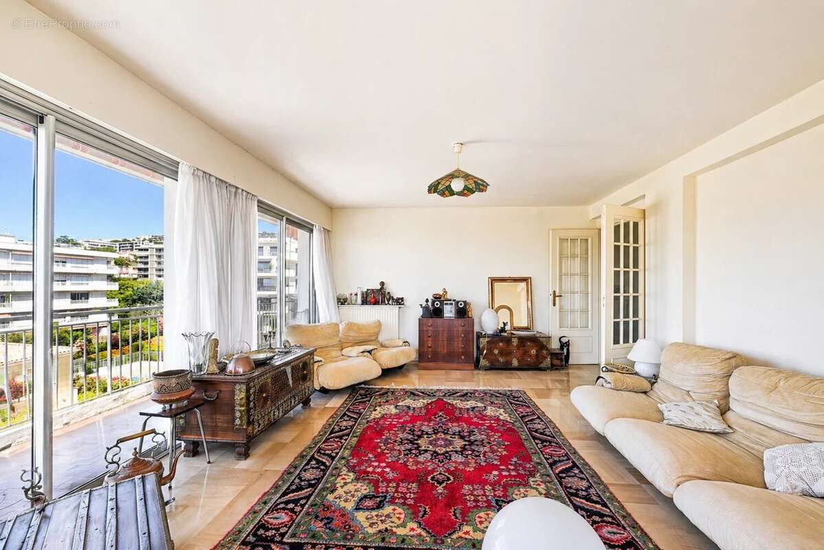 Appartement 3 pièces vue mer dégagée avec terrasse de 24m2 – Corniche Fleurie, Nice - photo 6