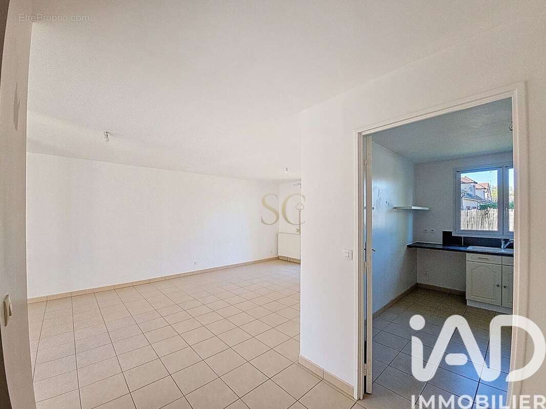 Photo 6 - Maison à LUISANT