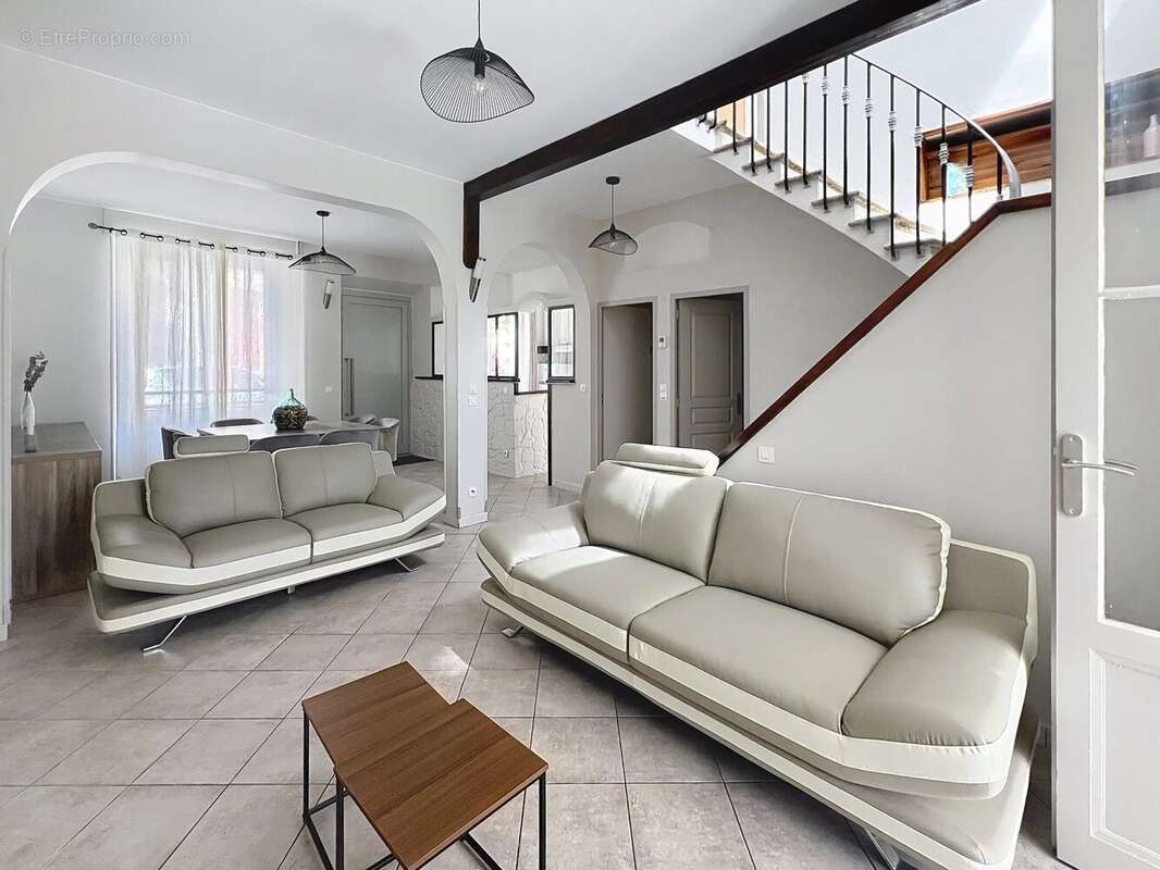 Maison à FERRALS-LES-CORBIERES