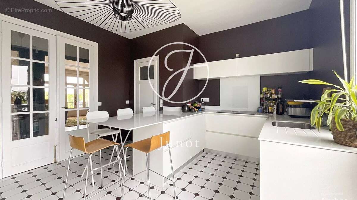 Appartement à MARCQ-EN-BAROEUL