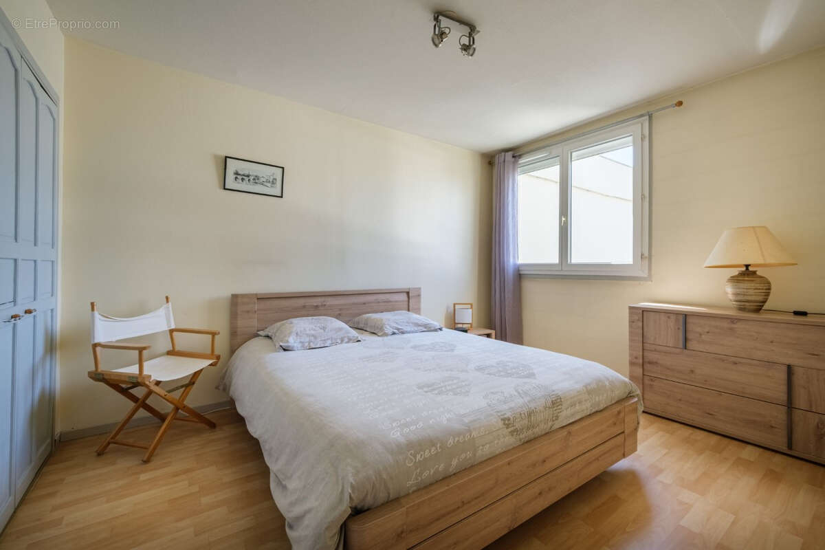 Bordeaux Parc Rivière - Appartement T6 de 97 m² avec parking et cave - photo 7