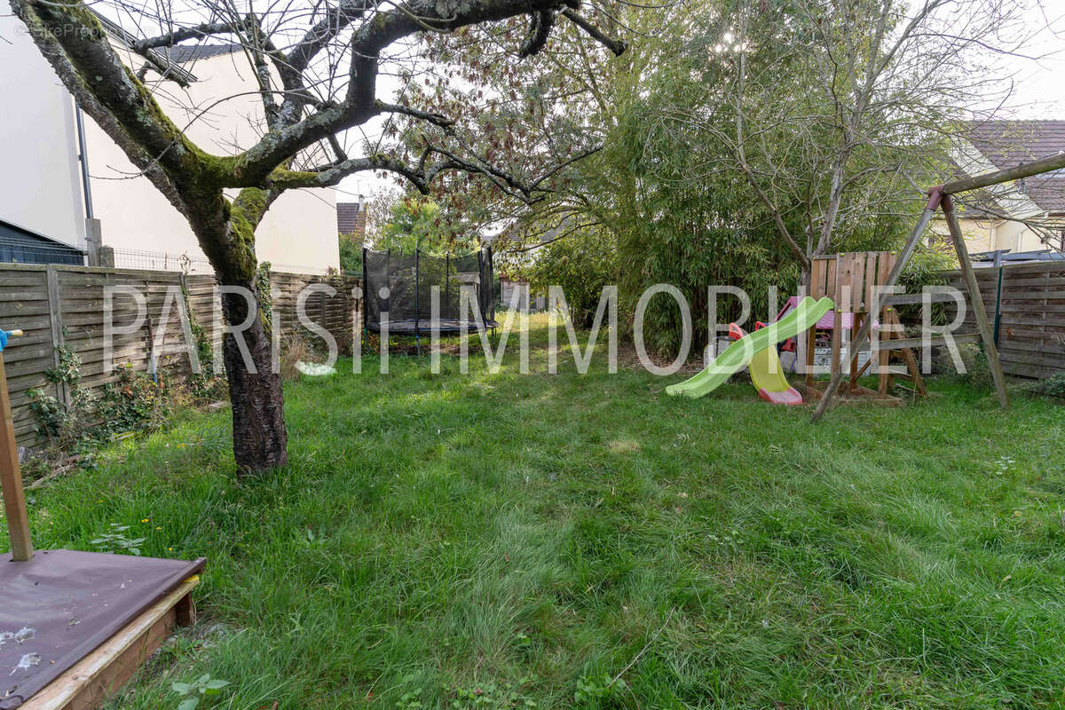 Maison à MONTIGNY-LES-CORMEILLES