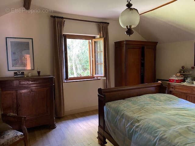 Dordogne maison de bourg en pierre avec terrain - photo 14