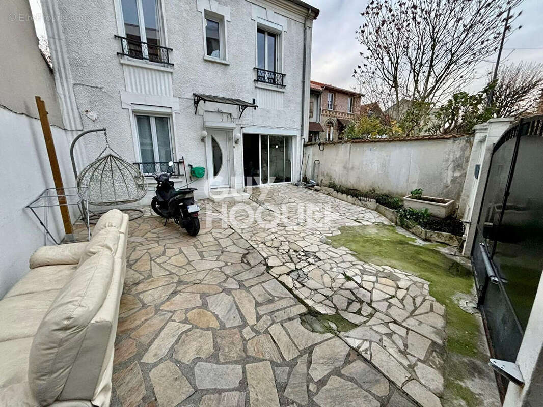 Maison à FONTENAY-SOUS-BOIS