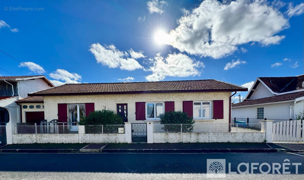 Maison à GUJAN-MESTRAS