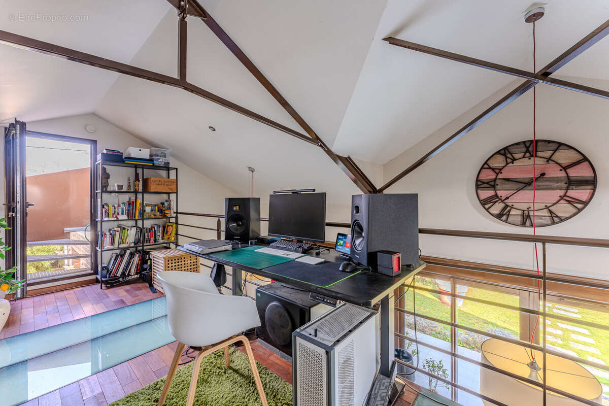 Maison à LE BOUSCAT