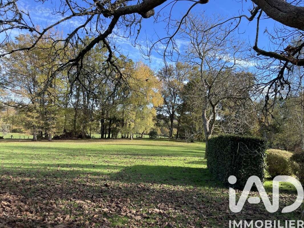 Photo 7 - Maison à THIVIERS