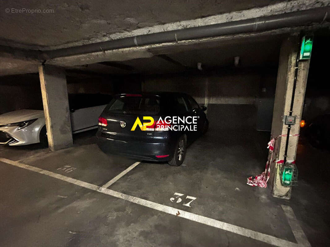 Appartement à SARTROUVILLE