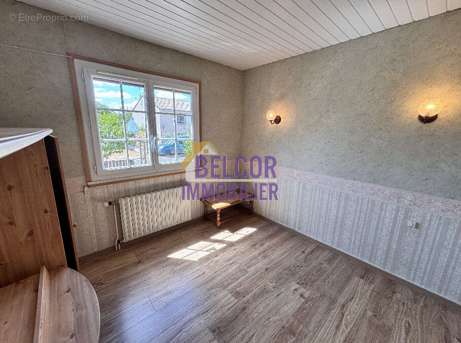 Maison 45 m² à Puiseaux  - photo 6