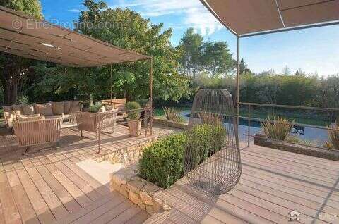 Maison à MOUGINS