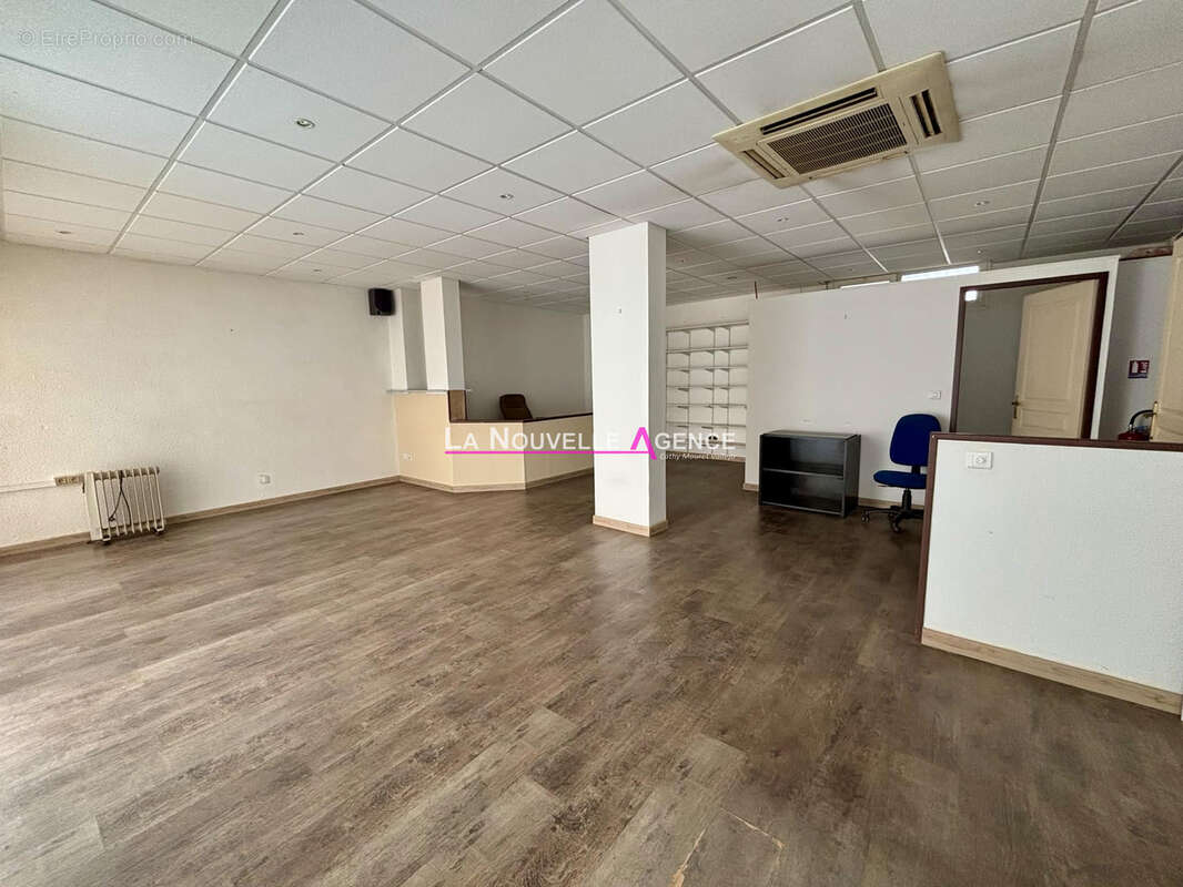 Commerce à PORT-LA-NOUVELLE