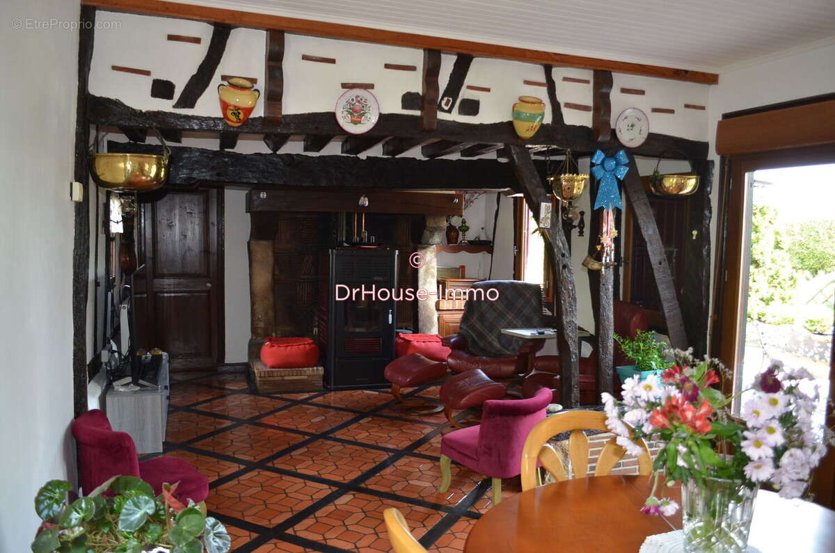 Maison à LA BARRE-EN-OUCHE