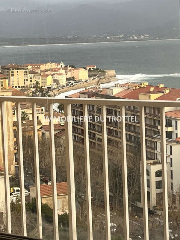 Appartement à AJACCIO