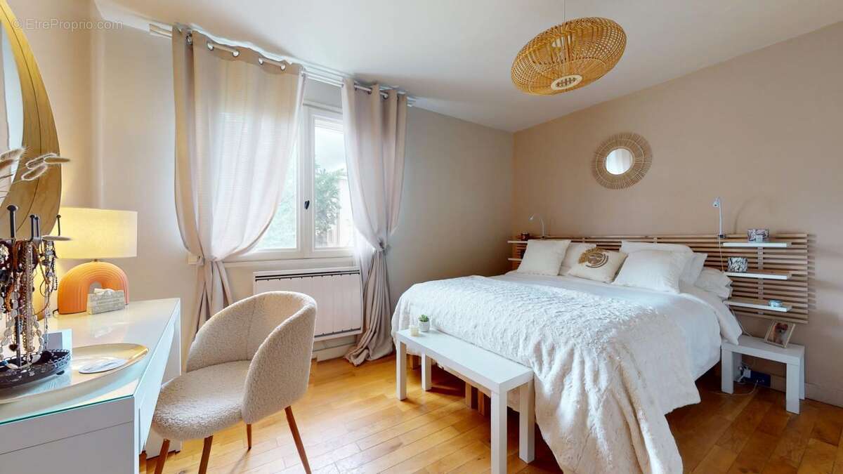 Appartement à TASSIN-LA-DEMI-LUNE