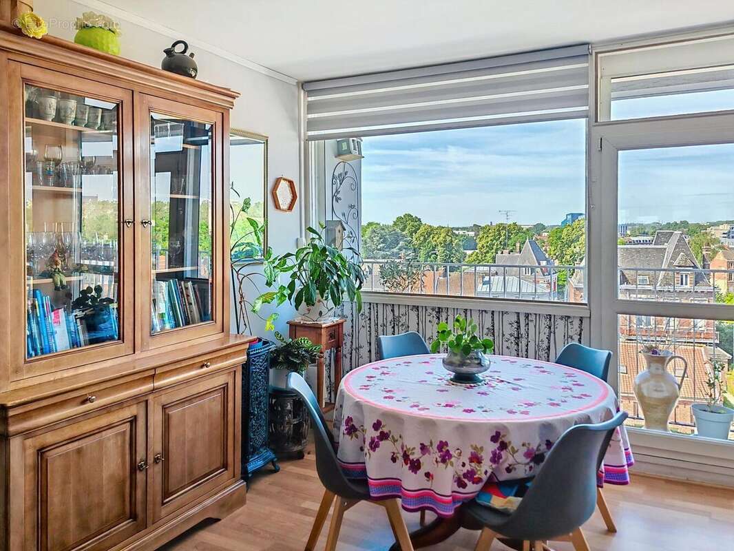 Photo 3 - Appartement à VALENCIENNES