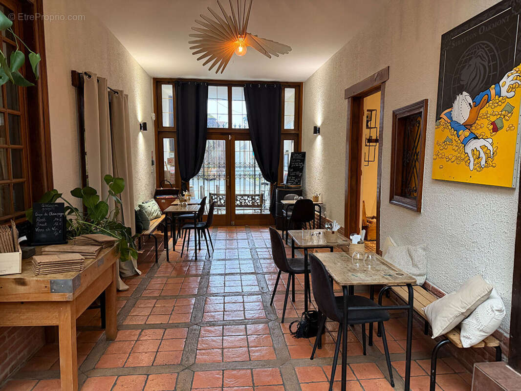 Maison à AY