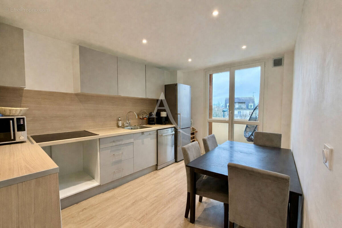 Appartement à BROU-SUR-CHANTEREINE