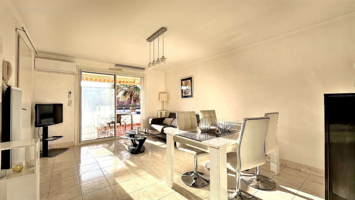 Appartement à VALRAS-PLAGE